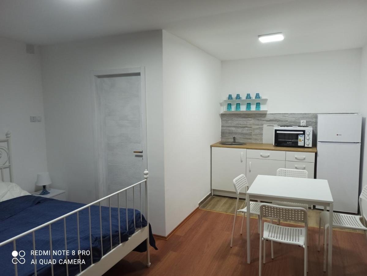 Apartmani Lina Ribarska Banja Dış mekan fotoğraf